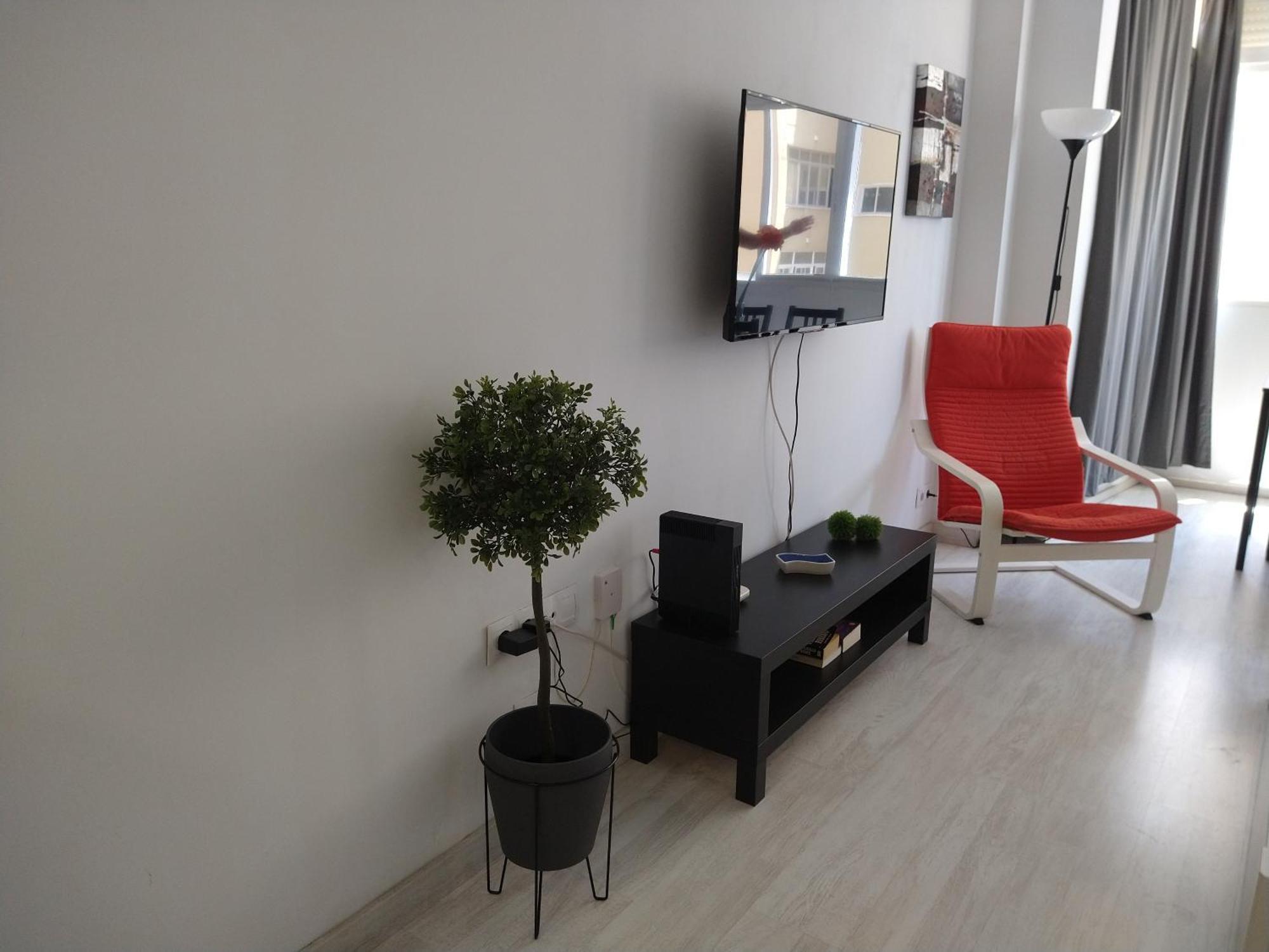 Amplio Estudio,Vista Mar Y Montana, A Pasos Del Centro 토레몰리노스 외부 사진