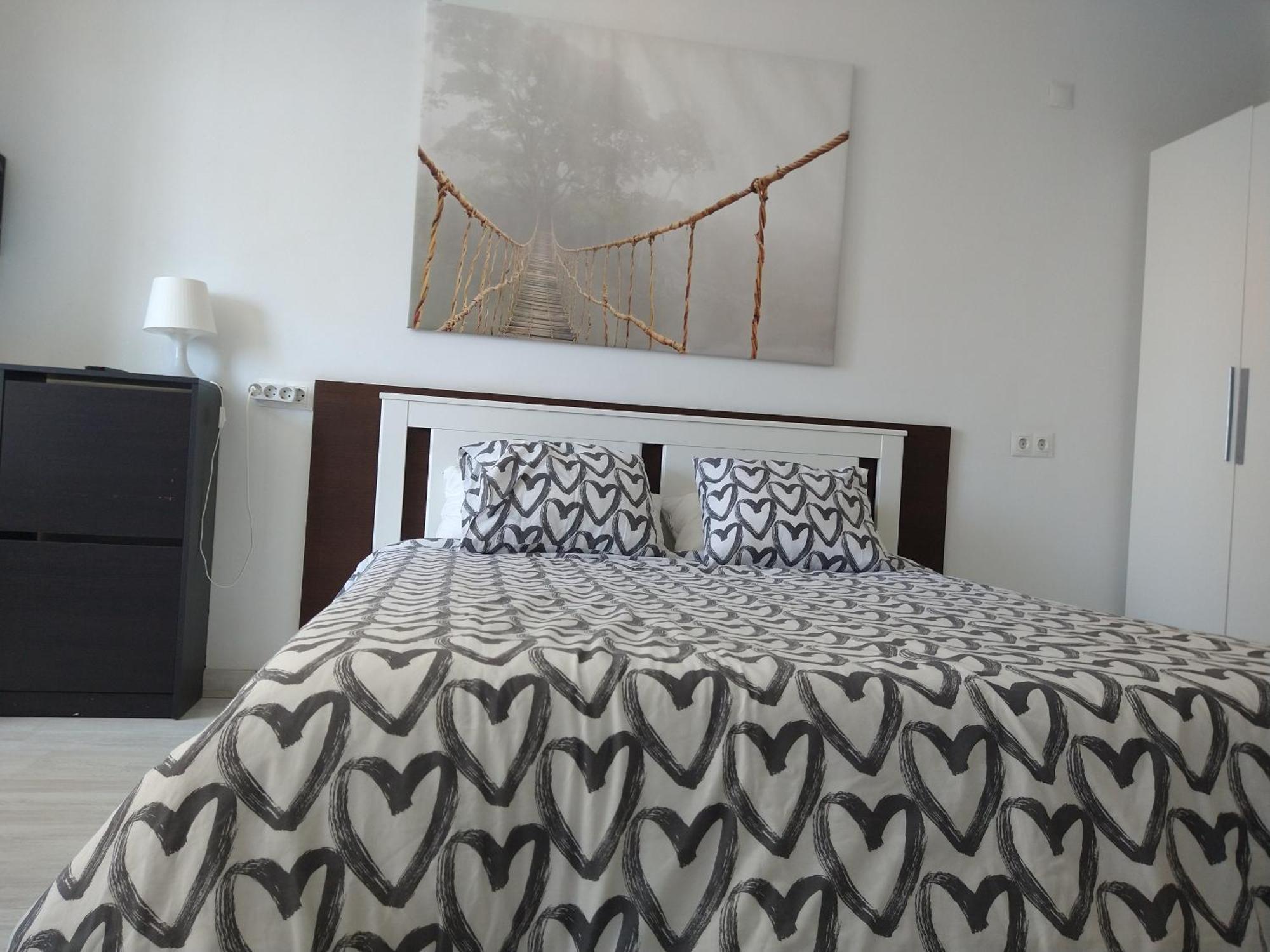 Amplio Estudio,Vista Mar Y Montana, A Pasos Del Centro 토레몰리노스 외부 사진